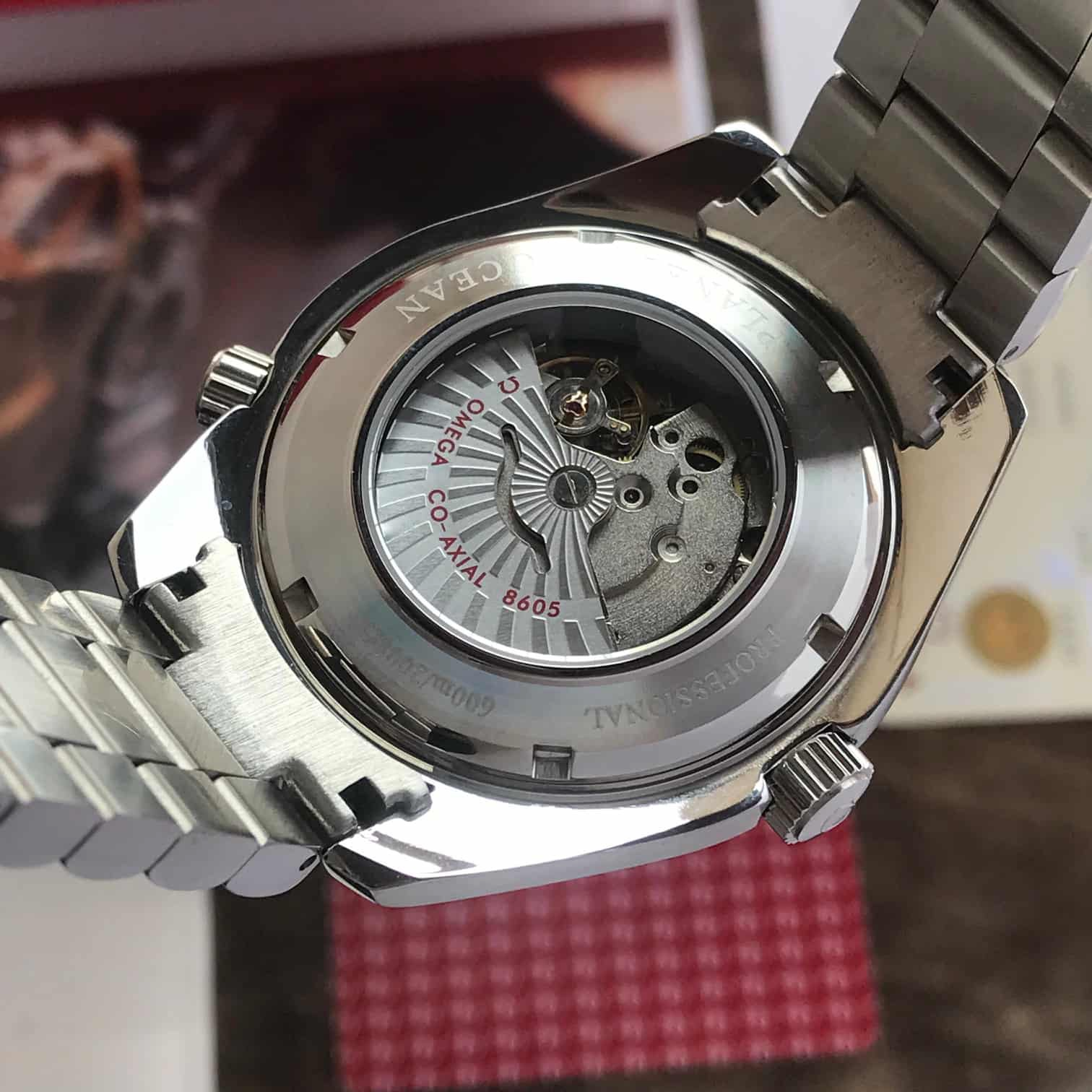 Omega Seamster Jeams Bond 007